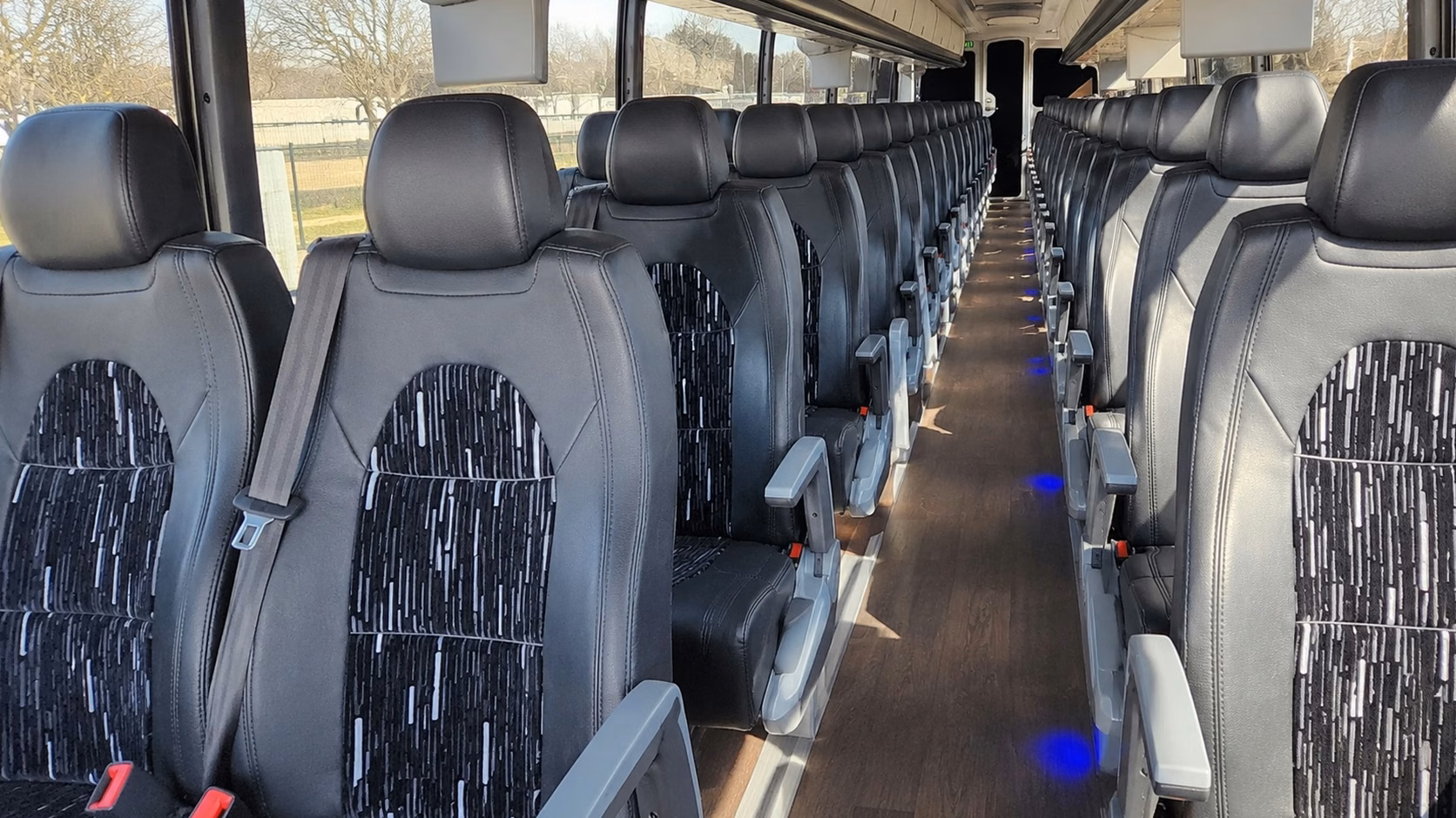how the distance and duration of your trip affect scottsdale bus rental rates