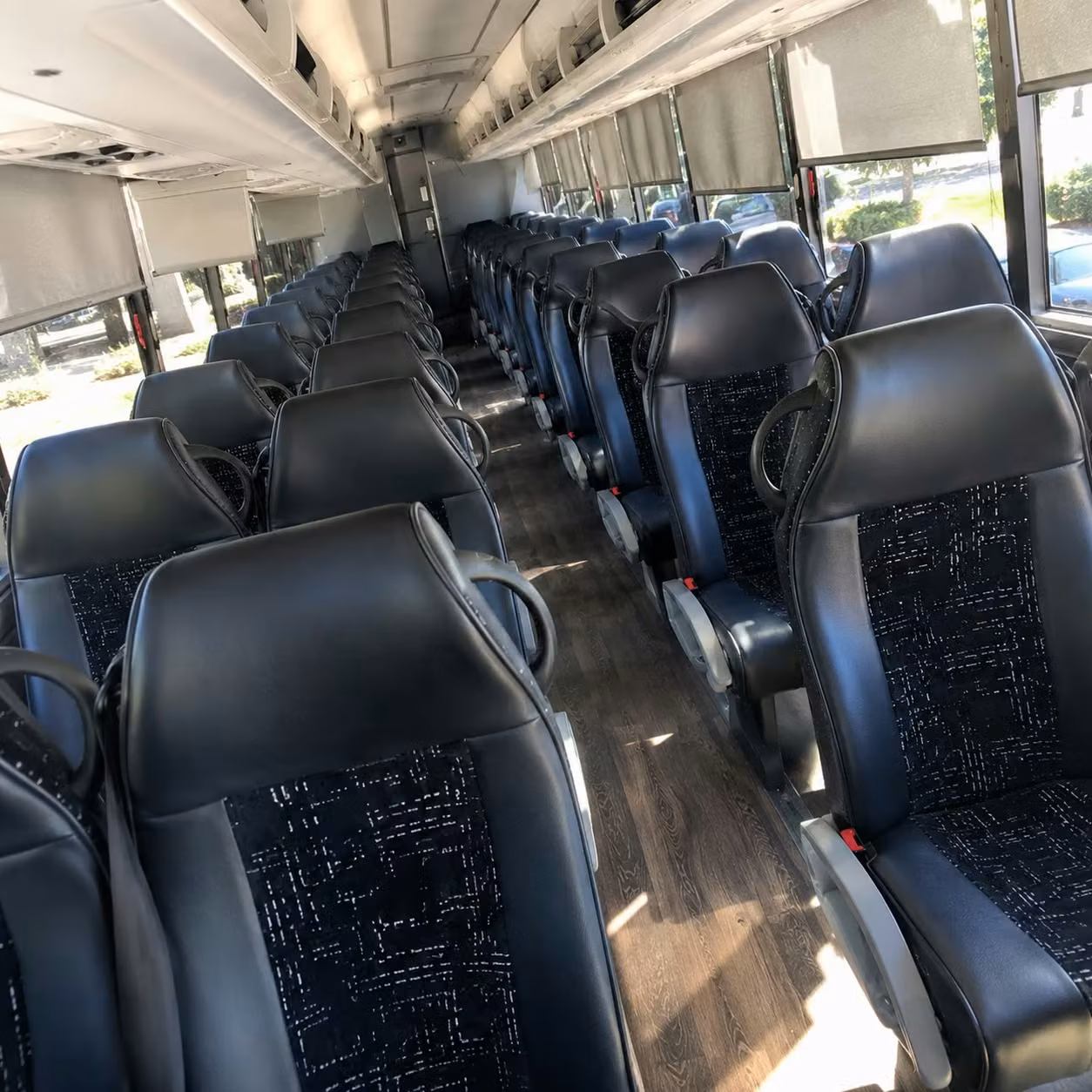 sports team fan charter bus rentals in scottsdale